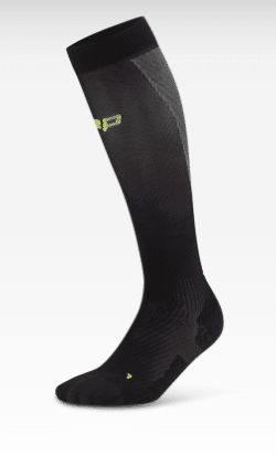 CEP Core Run ultralight socks tall men Black/Grey maat IV